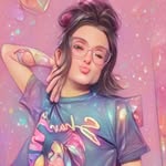 Michelle Woods - @michellegoeslightly - Instagram