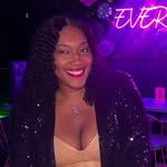 Angelique Michelle| Coach for Moms | Author | Speaker - @itsangeliquemichelle - Instagram
