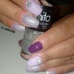 Michele Streit - @_nailsartbr - Instagram
