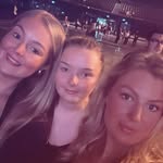 Michelle Tinker - @tinx40 - Instagram