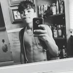 Mickey Barker - @mickey_barker15 - Instagram