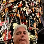 Mickey Harris - @mickeyharrisbass - Instagram