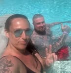 Micky Holmes - Facebook