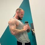 Michael Maddox - @mikeymaddox7 - Instagram