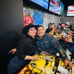 Jessica & Miguel Samano - @los_samanos - Instagram