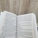Mikaela - @mikae.lareads - Instagram