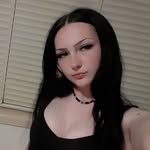 Mikayla Johnson - @lovelyy_bitch25 - Instagram