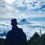 Mike Avalos - @myale.pa111 - Instagram