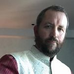 Mike Deck - @zakimimula - Instagram