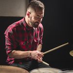 𝗠𝗶𝗸𝗲 𝗗𝗶𝗴𝗴𝘀 - @mikeondrums - Instagram