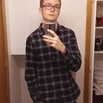 Mike Esch - @mike.esch.946 - Instagram