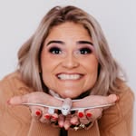 Mikeline Bicalho / cidadania na europa - @mikelinebicalho - Instagram