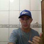 Mike Reis - @mikereis1590 - Instagram