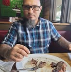 Mike Stan - Facebook