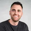 Mike Thomas | Marketer & Coach - @itsmikethomas - TikTok