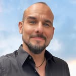 Mike Vegas - @mikevegassf - Instagram