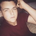 michael voyles - @hippy_life_mike18 - Instagram