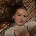 Mila Cooper - Facebook
