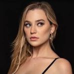 Mila Henry - Facebook