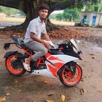 Milan Roy - Facebook