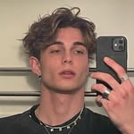 — 𝗠𝗶𝗹𝗲𝘀 𝗗𝗮𝘄𝘀𝗼𝗻. - @rvnclqw - Instagram