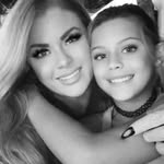 Miley Davis - @mileydavis1229 - Instagram