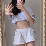 Millie Kemp - @milliekemp69 - Instagram