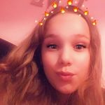Millie Lambert💛 - @x.milliespamsss - Instagram