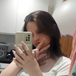 Millie Lambert - @milmo.s - Instagram