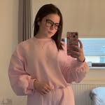 mills - @milliewallaceee - Instagram