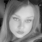 Milly Holland - Facebook