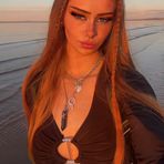 Milly Scott - Facebook