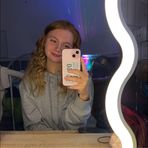 Milly Scott - Facebook