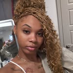 Mimi Alexander - @_mimizzzle_ - Instagram