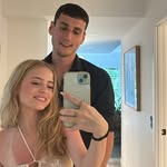 Mimi Evans - @mimiievans - Instagram