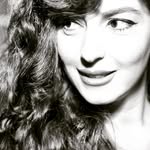Mina Gholami - @koya.photography - Instagram