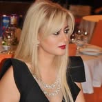 Mina Razavi - Facebook