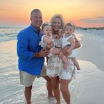Mindy Hoskins Lloyd - @mindyalloyd - Instagram