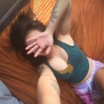 Mindy Powell - @mabeenneyjw - Instagram