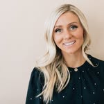Mindy Saunders - @mindysaunders - Instagram