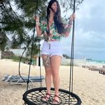 Cheryl - @minnie_romantic - Instagram