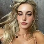 Minnie Sutton - @larniver - Instagram