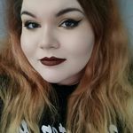 Miranda Buchanan - @irrelevantslang - Instagram