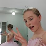 Miranda Ørbæk - No. 2 - @miranda.m.oe - Instagram