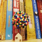 Miriam Bishop - @herebebooks - Instagram