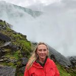 Miriam Cross - @coachcrosswellness - Instagram