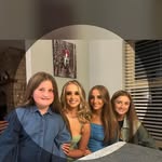 Miriam Henry - @miriam.henry.7 - Instagram