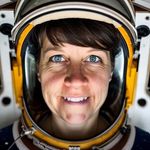 Miriam Peterson - @familybondbox - Instagram