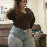 Miriam White - @miriam_0885 - Instagram