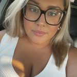 Mischa Brown - @simplymeeshxo - Instagram